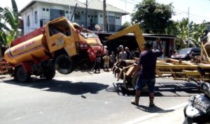 Bupati Banjar H Khalilulrahman Siap Bantu Damkar Swasta