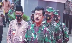 Panglima TNI Ajak Tokoh Agama dan Adat Agar Masyarakat Disiplin Protokol Kesehatan