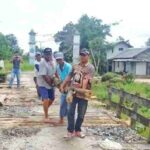 Jembatan Abumbun Jaya Rusak Parah