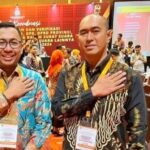 Plt Ketua KPU Banjarbaru Dahtiar sebelah kanan (Foto Tangkapan Layar Instagram KPU Banjarbaru).