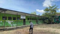 Di Tengah Semarak Hardiknas, SDN Basirih 10 Masih Terkesan Dibiarkan Memprihatinkan